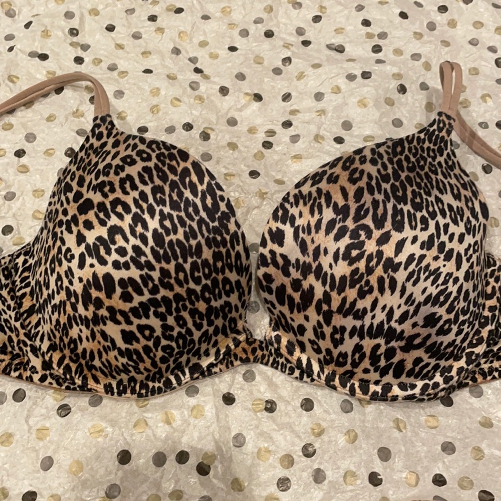 Victoria Secret Very Sexy Push-Up 34C